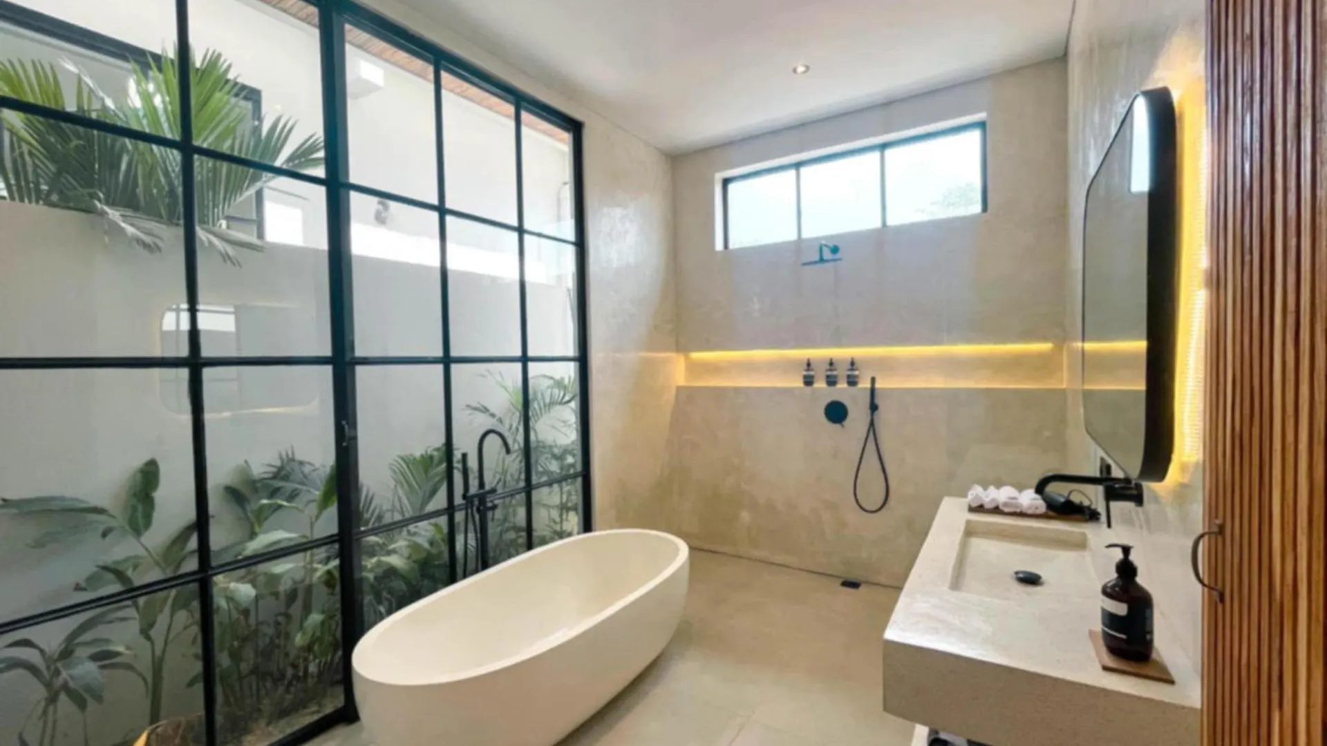 Cozy Villa With Homey Vibes And Modern Comfort Pecatu  Indonesia